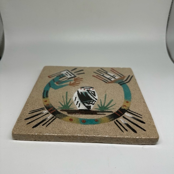 Vintage signed Hopi sand art tile signed Native American Southwest Rainbow God 6 - Picture 4 of 7